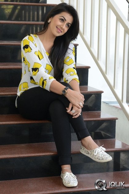 Nikki-Galrani-at-Krishnashtami-Movie-Promotions